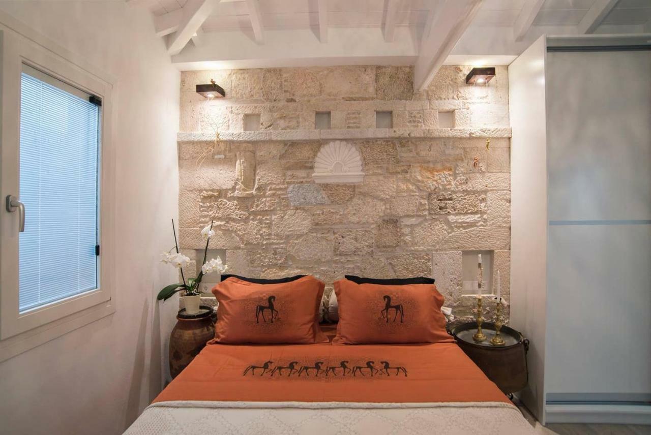 Eftopia Beachfront *