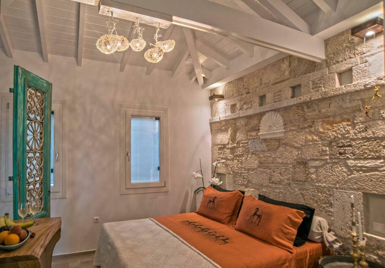 Eftopia Beachfront