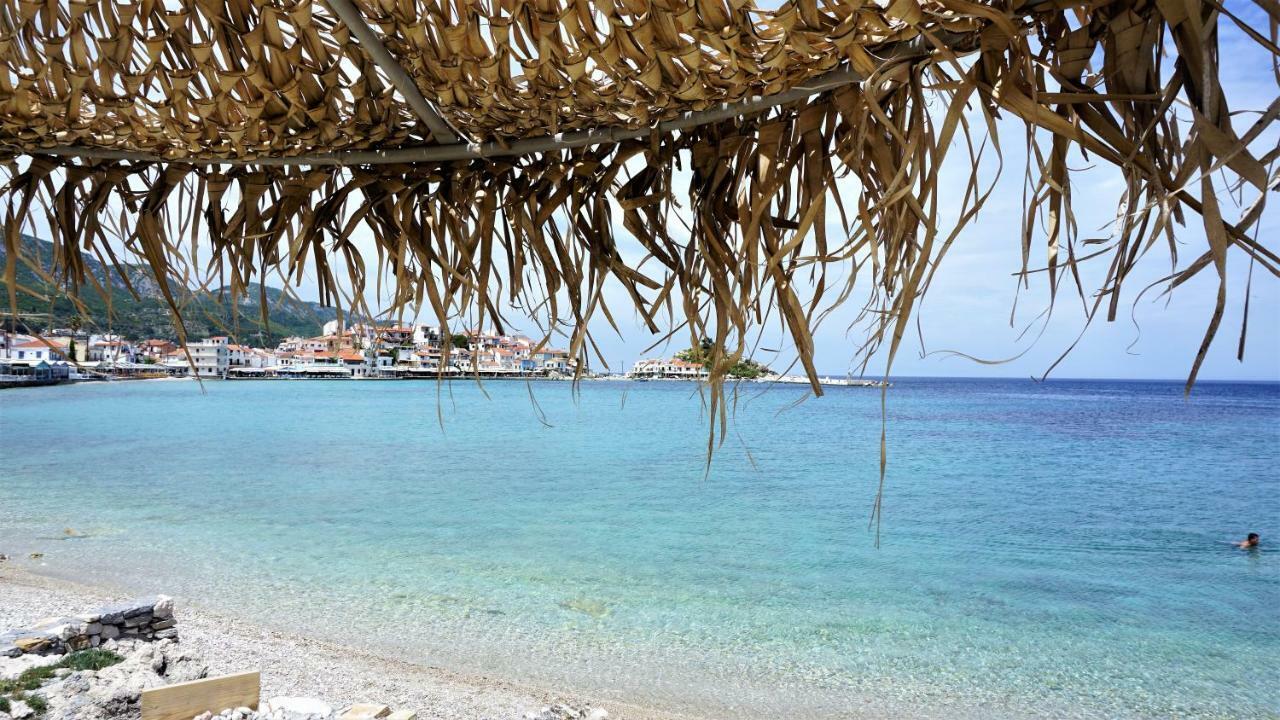 Eftopia Beachfront *